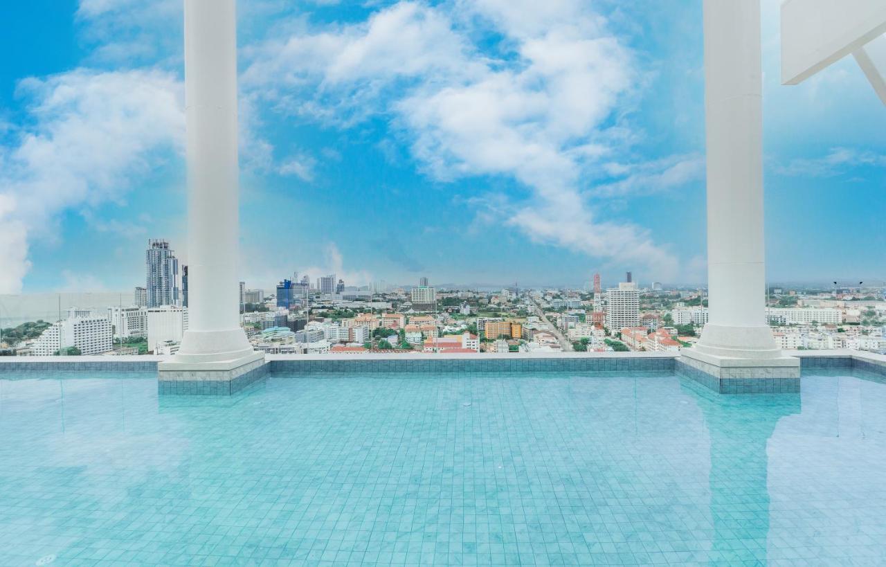 Arbour Hotel And Residence Pattaya Ngoại thất bức ảnh Infinity pool